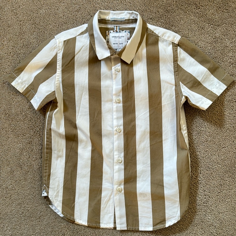 🎉Denim & Flower: Short Sleeve Shirt(Size 5/6)🎉